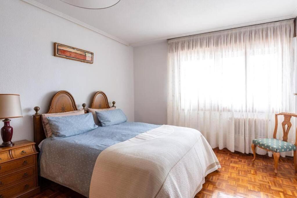 Apartmán Luminoso Piso Grande Con Garaje En El Centro. Santander Exteriér fotografie